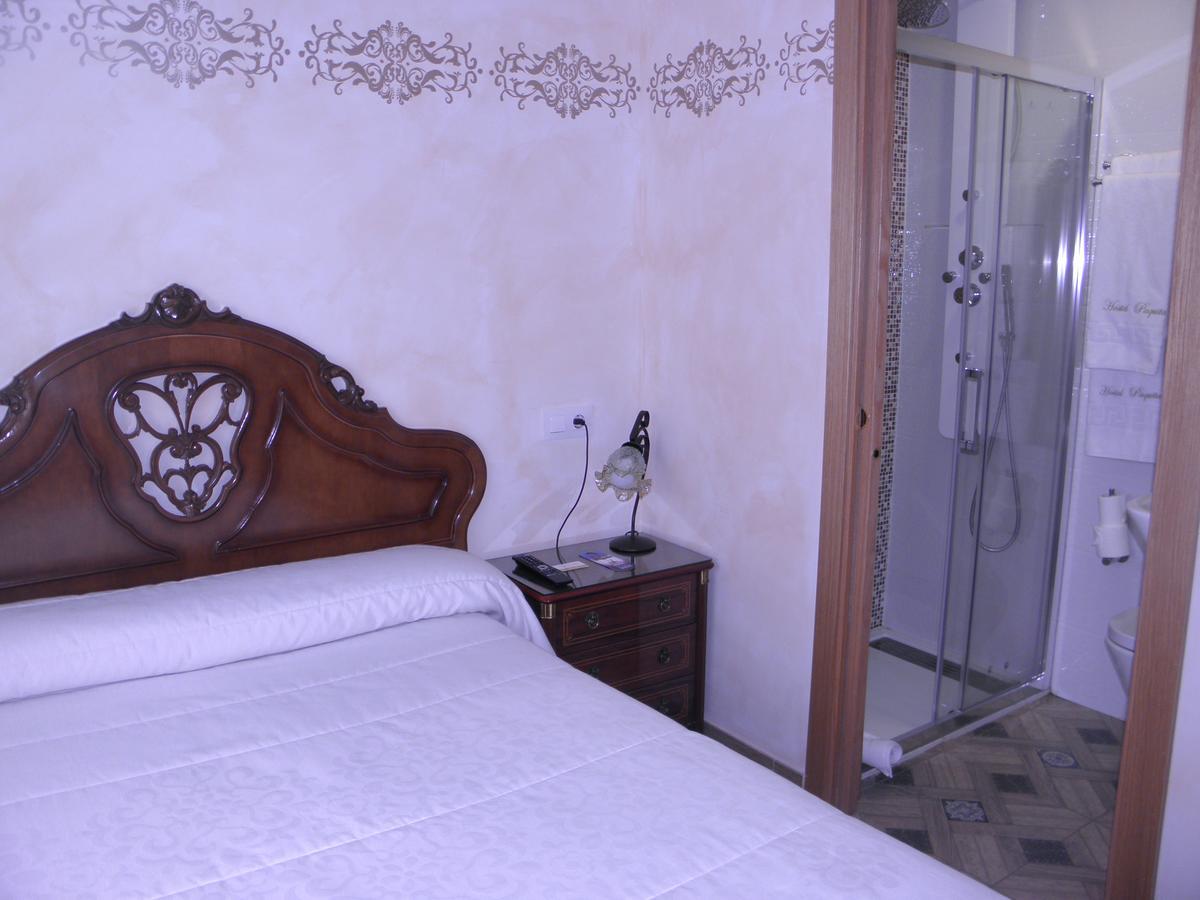 Hostal Paquita Madrid Kültér fotó